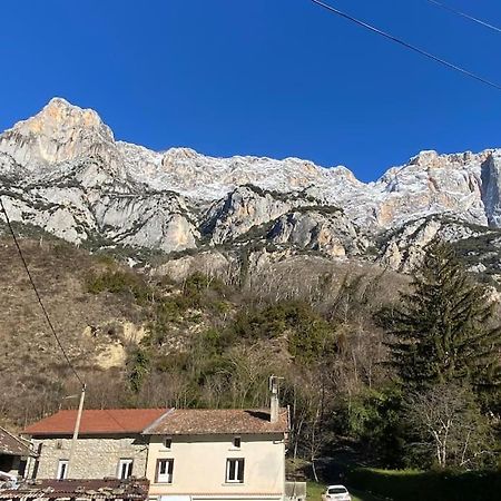 Apartament Entre La Montagne Et La Riviere Sinsat Zewnętrze zdjęcie