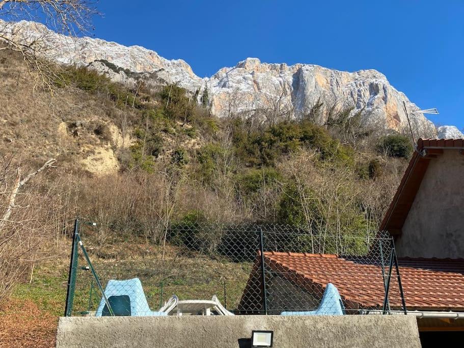Apartament Entre La Montagne Et La Riviere Sinsat Zewnętrze zdjęcie
